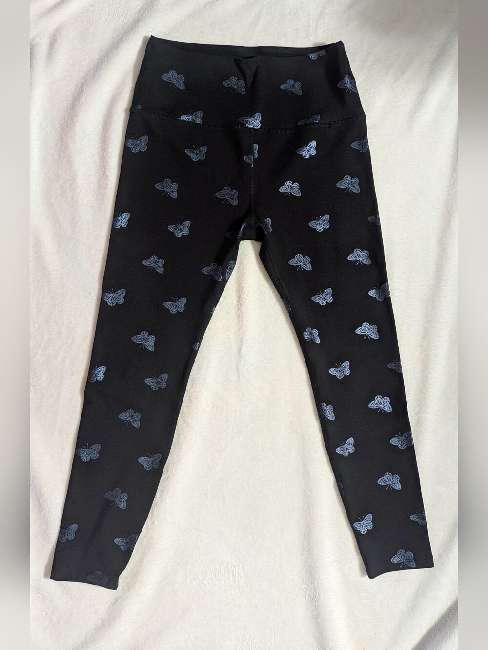 Beyond Yoga Butterfly Shine Foil Midi Leggings Black Medium